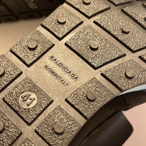 Balenciaga men’s athletic shoes NWT size 41 - Picture 7 of 8